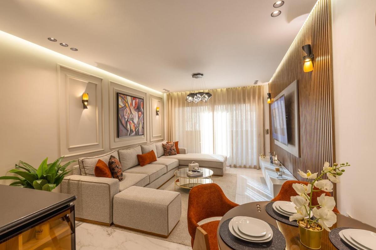 Chic A 3 A Cote De Marina Apartment